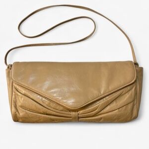 Vintage PIERRE CARDIN Leather Clutch Shoulder Bag Tan Parisian